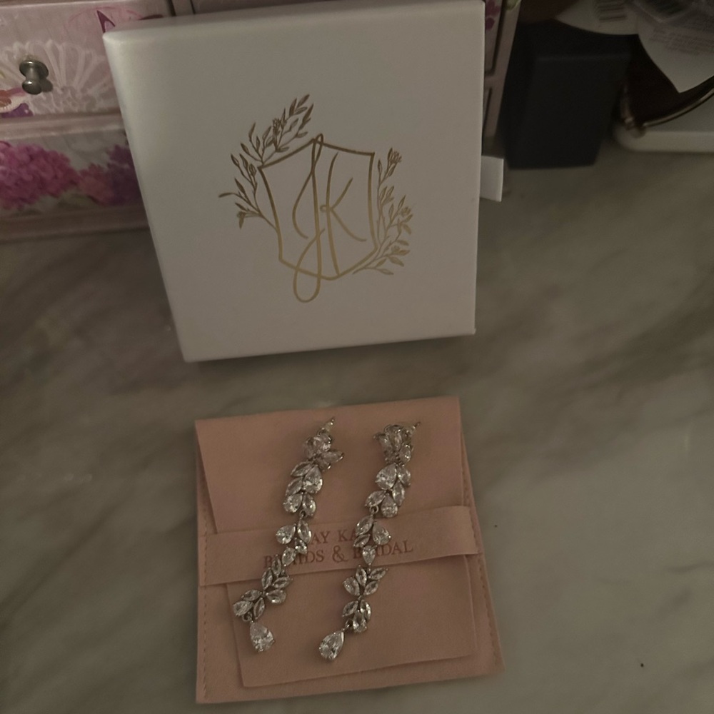 Jay Kay Braids and Bridal The Ritz Earrings - Picture 2 of 5